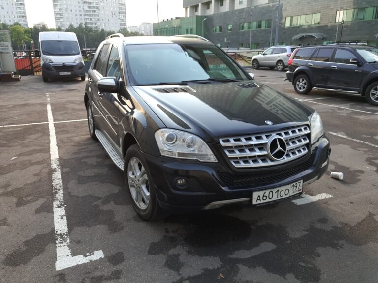 Мерс болезнь. Мерседес мл2.7 бензин 2011 серый. Mercedes ml17463”4. Мерседес мл 350 2008 ночью. Антифриз w164 ml350 Mercedes.