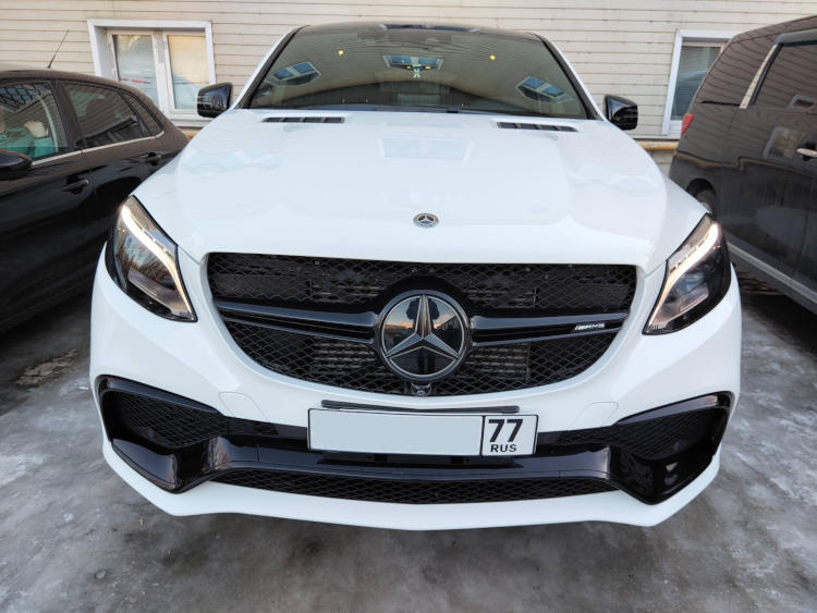 почему появляются задиры мерседес gl500